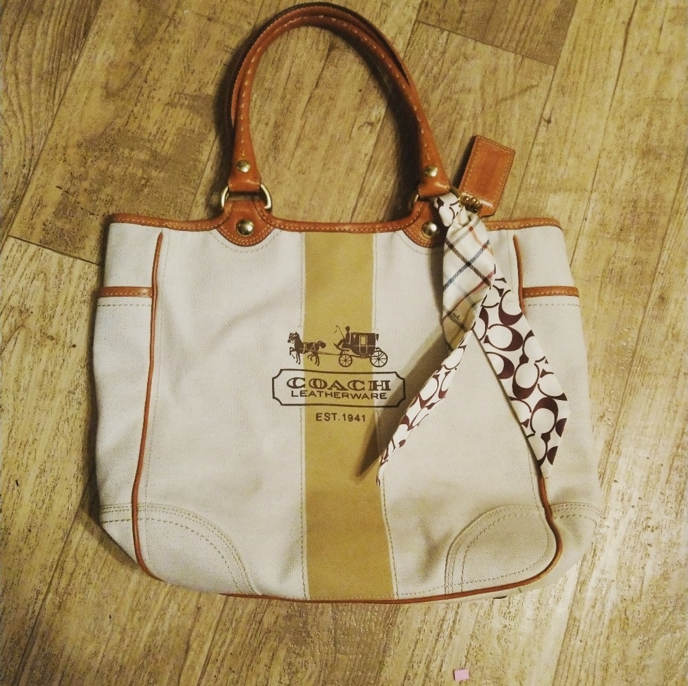 Coach canvas purse